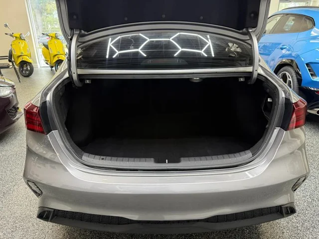 SEMINUEVOS KIA Forte a Estados en autogozo