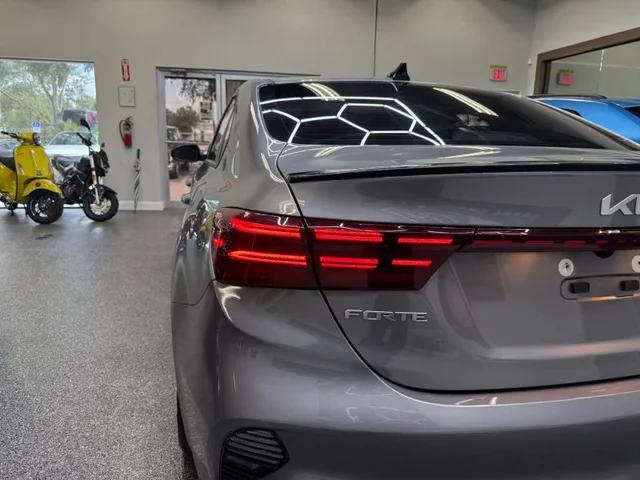 SEMINUEVOS KIA Forte a Estados en autogozo