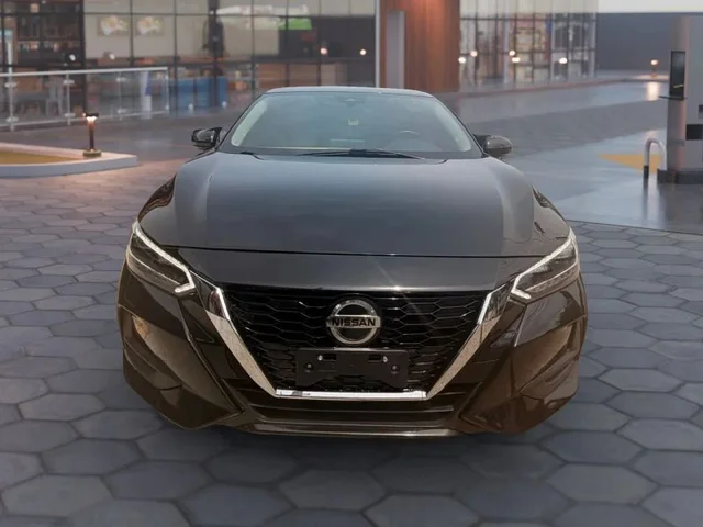 SEMINUEVOS NISSAN Sentra a Estados en autogozo
