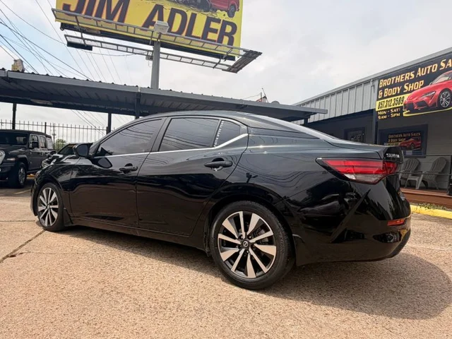 SEMINUEVOS NISSAN Sentra a Estados en autogozo