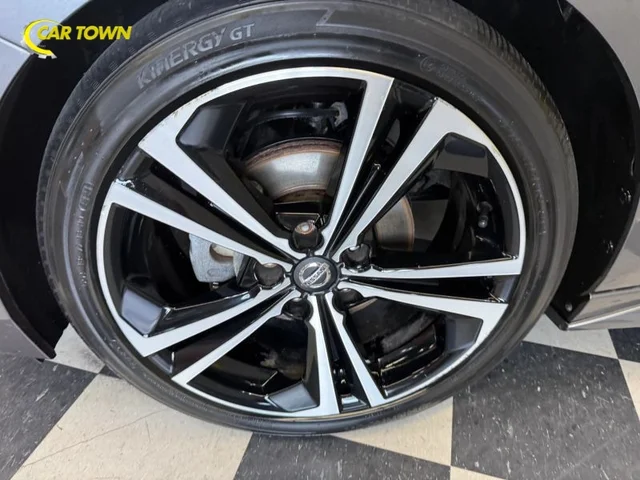 SEMINUEVOS NISSAN Sentra a Estados en autogozo