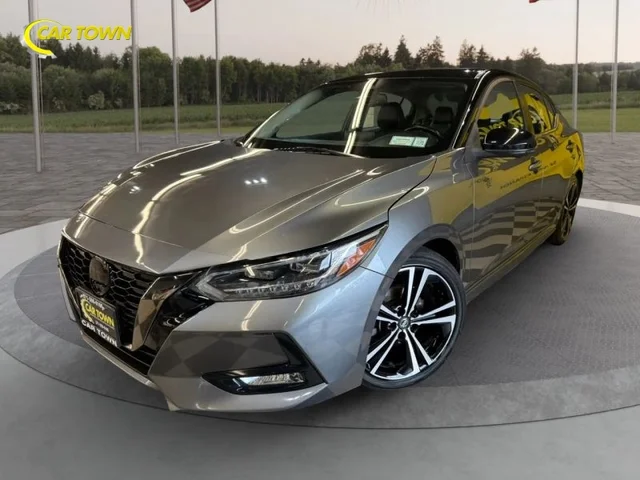 SEMINUEVOS NISSAN Sentra a Estados en autogozo