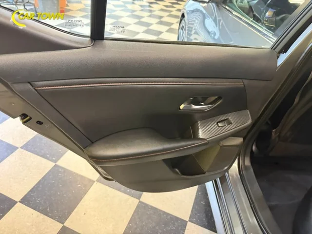SEMINUEVOS NISSAN Sentra a Estados en autogozo