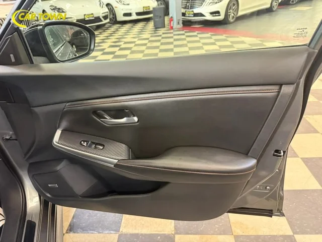 SEMINUEVOS NISSAN Sentra a Estados en autogozo