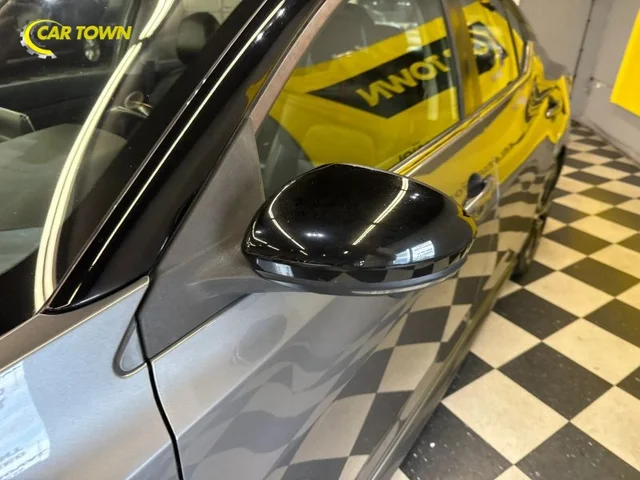 SEMINUEVOS NISSAN Sentra a Estados en autogozo