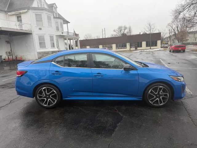 SEMINUEVOS NISSAN Sentra a Estados en autogozo