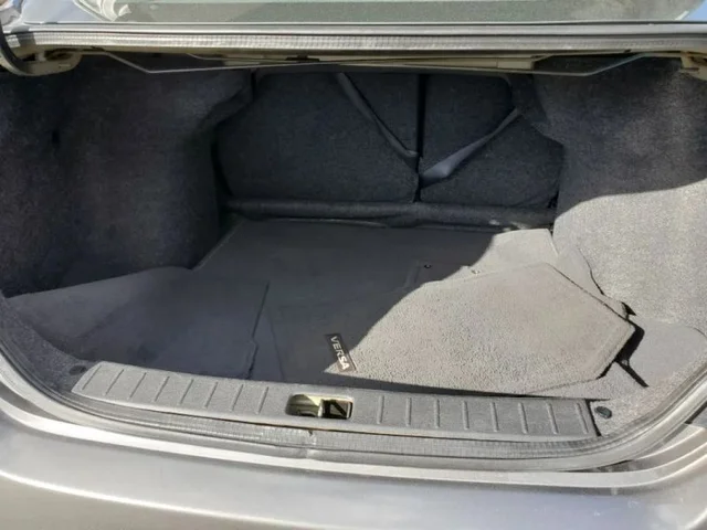 SEMINUEVOS NISSAN Versa a Estados en autogozo