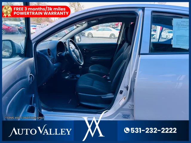 SEMINUEVOS NISSAN Versa a Estados en autogozo