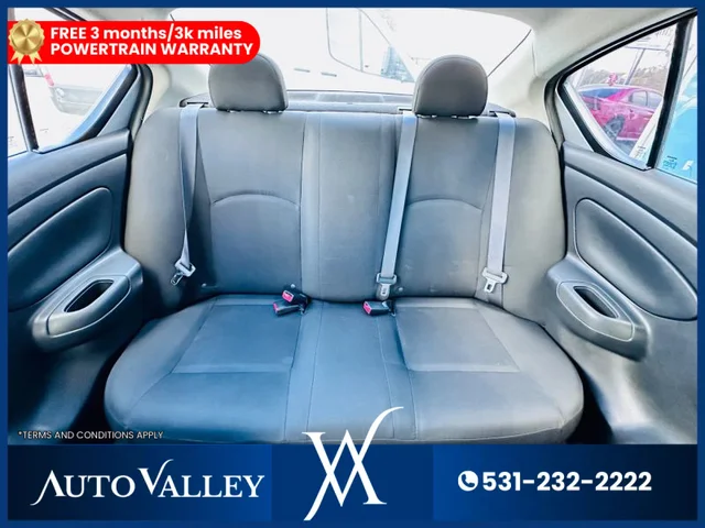 SEMINUEVOS NISSAN Versa a Estados en autogozo