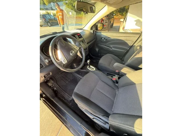 SEMINUEVOS NISSAN Versa a Estados en autogozo