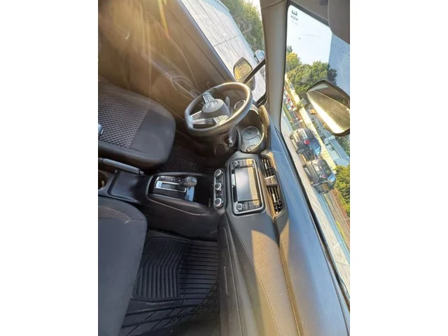 SEMINUEVOS NISSAN Versa a Estados en autogozo