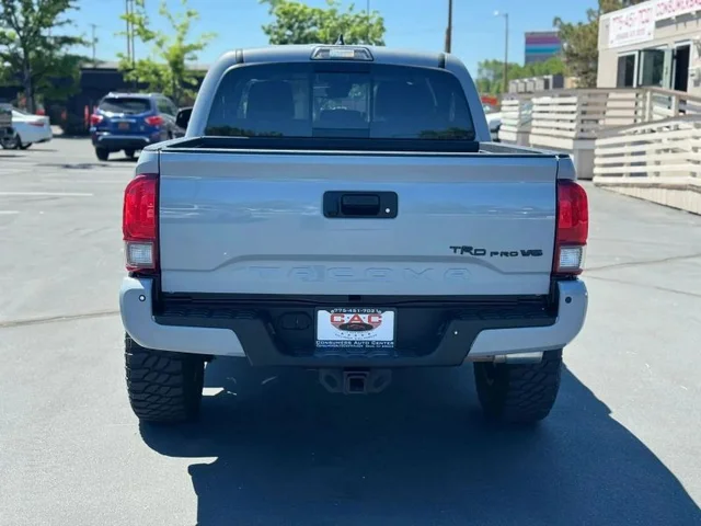 SEMINUEVOS TOYOTA Tacoma Double Cab a Estados en autogozo