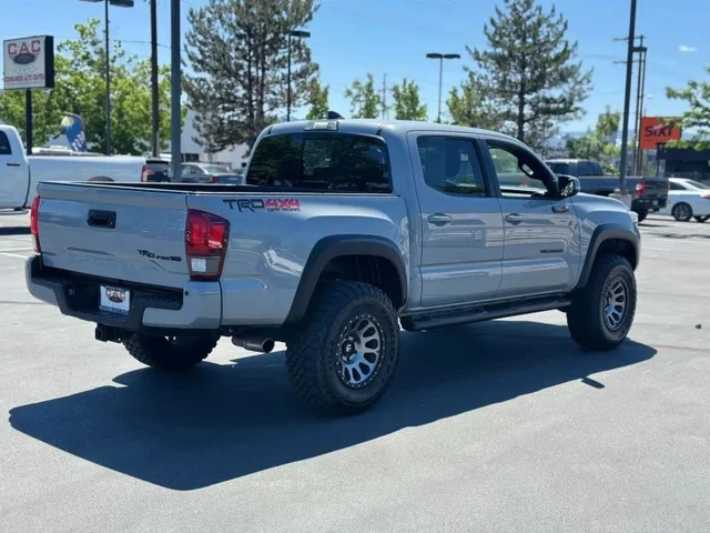 SEMINUEVOS TOYOTA Tacoma Double Cab a Estados en autogozo