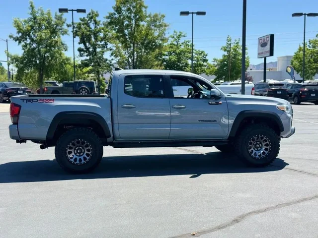 SEMINUEVOS TOYOTA Tacoma Double Cab a Estados en autogozo