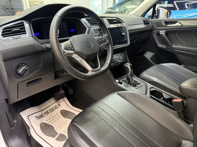 SEMINUEVOS VOLKSWAGEN Tiguan a Estados en autogozo