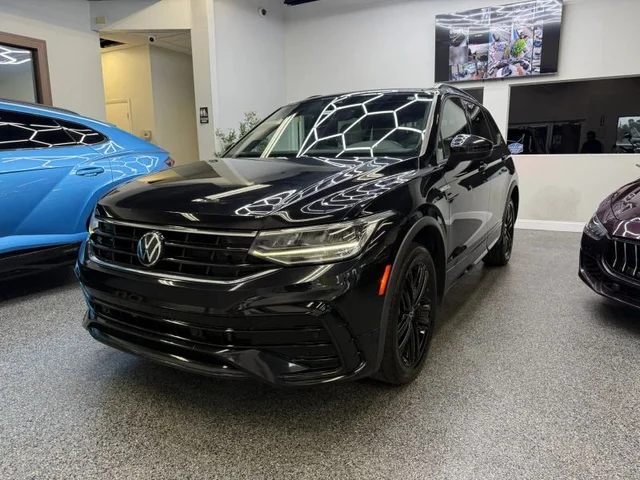 SEMINUEVOS VOLKSWAGEN Tiguan a Estados en autogozo