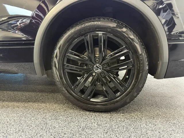 SEMINUEVOS VOLKSWAGEN Tiguan a Estados en autogozo