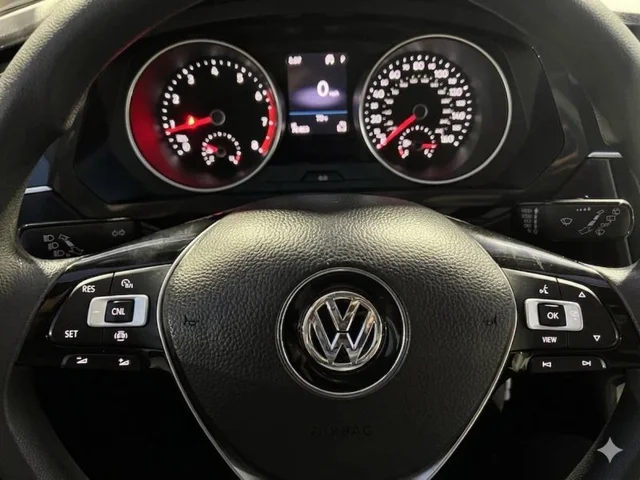 SEMINUEVOS VOLKSWAGEN Golf GTI a Estados en autogozo