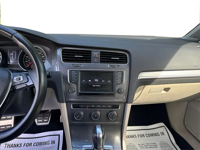 SEMINUEVOS VOLKSWAGEN Golf Alltrack a Estados en autogozo