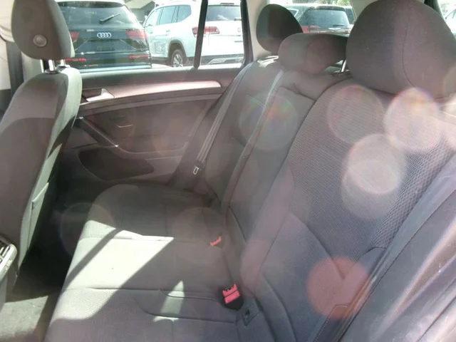 SEMINUEVOS VOLKSWAGEN Golf SportWagen a Estados en autogozo