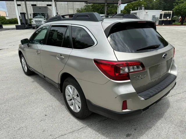 SEMINUEVOS SUBARU Outback a Estados en autogozo
