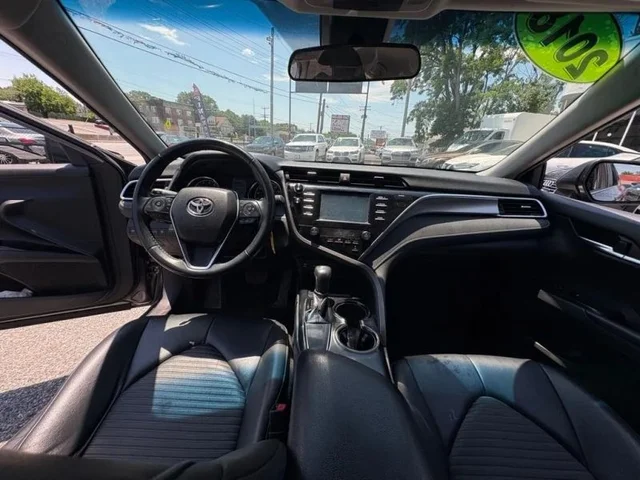 SEMINUEVOS TOYOTA Camry a Estados en autogozo