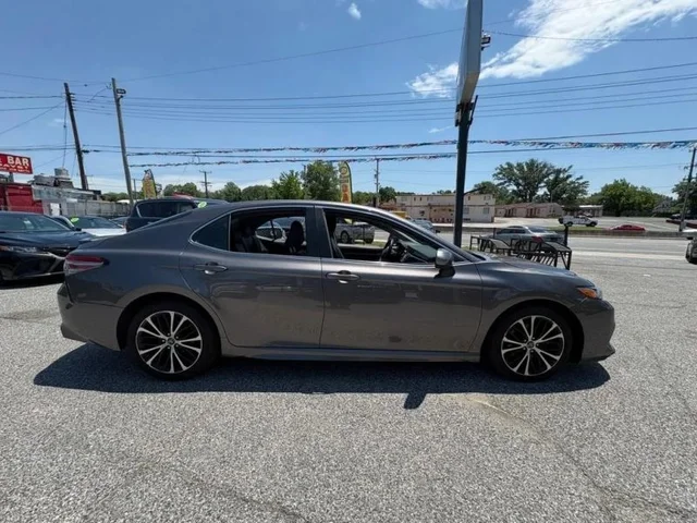 SEMINUEVOS TOYOTA Camry a Estados en autogozo