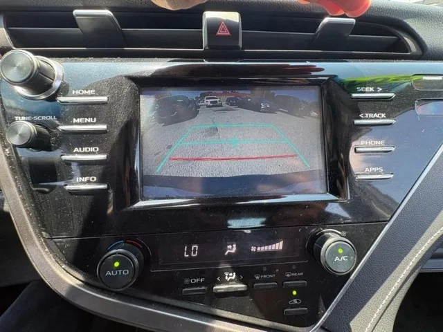 SEMINUEVOS TOYOTA Camry a Estados en autogozo