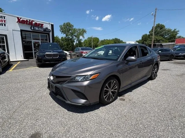 SEMINUEVOS TOYOTA Camry a Estados en autogozo