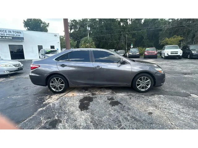 SEMINUEVOS TOYOTA Camry a Estados en autogozo