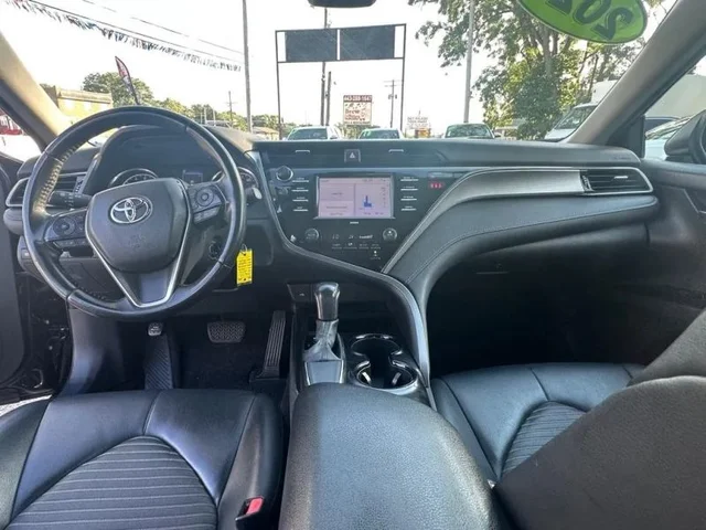 SEMINUEVOS TOYOTA Camry a Estados en autogozo
