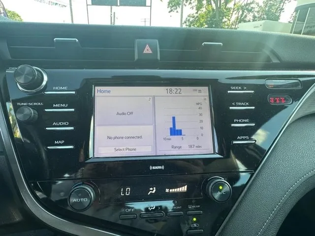 SEMINUEVOS TOYOTA Camry a Estados en autogozo