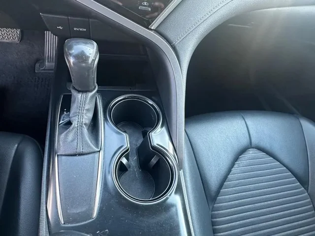 SEMINUEVOS TOYOTA Camry a Estados en autogozo