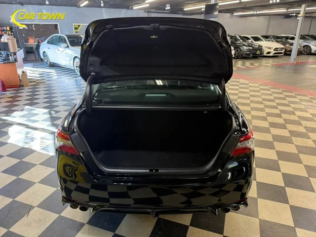 SEMINUEVOS TOYOTA Camry a Estados en autogozo