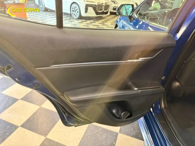 SEMINUEVOS TOYOTA Camry a Estados en autogozo