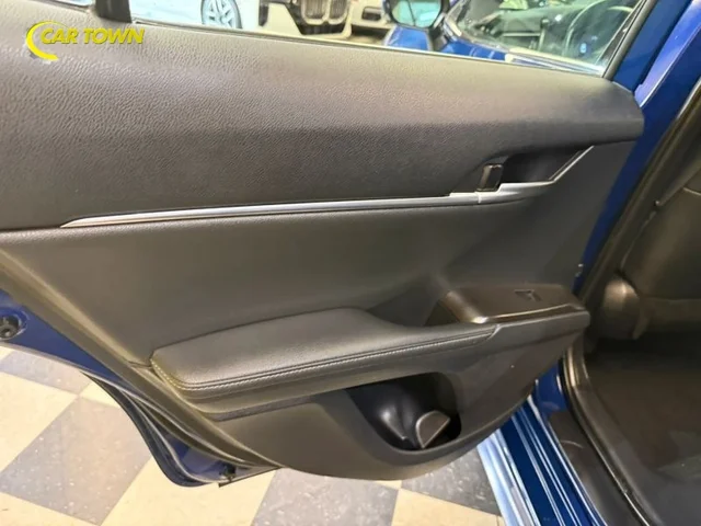 SEMINUEVOS TOYOTA Camry a Estados en autogozo