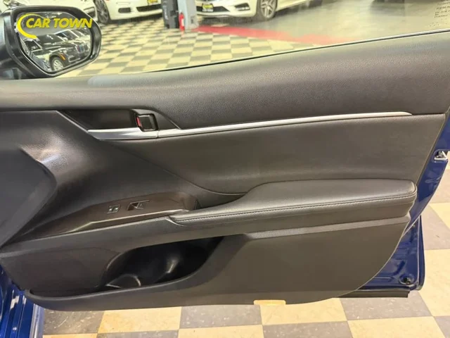 SEMINUEVOS TOYOTA Camry a Estados en autogozo