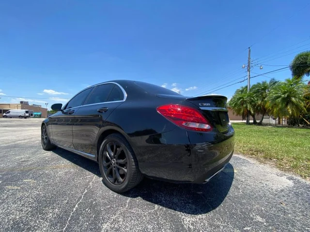 SEMINUEVOS MERCEDES-BENZ C-Class a Estados en autogozo