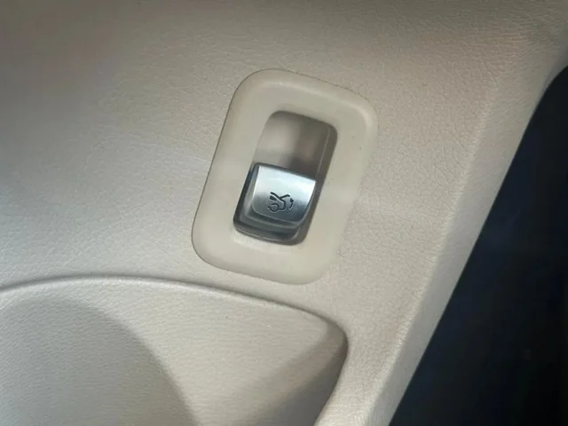 SEMINUEVOS MERCEDES-BENZ C-Class a Estados en autogozo