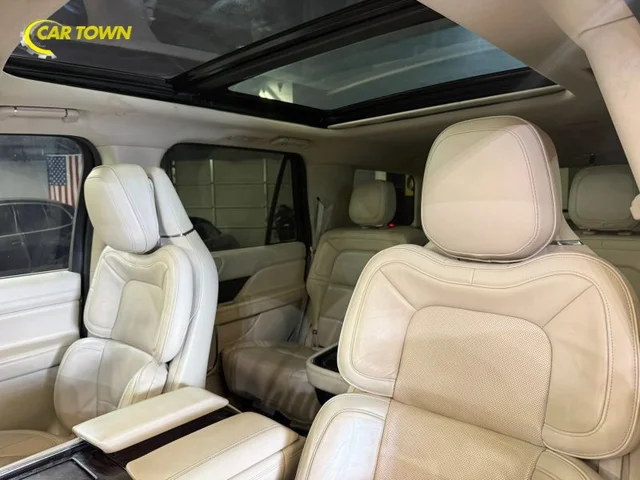SEMINUEVOS LINCOLN Navigator a Estados en autogozo
