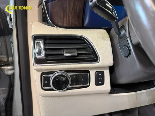 SEMINUEVOS LINCOLN Navigator a Estados en autogozo