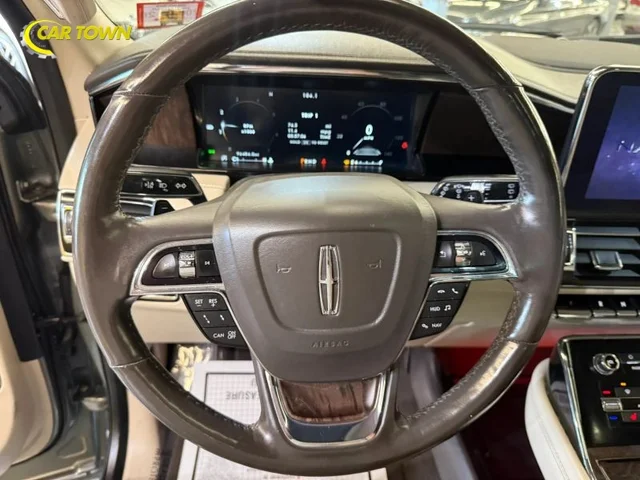 SEMINUEVOS LINCOLN Navigator a Estados en autogozo