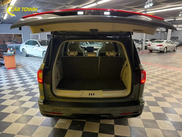 SEMINUEVOS LINCOLN Navigator a Estados en autogozo