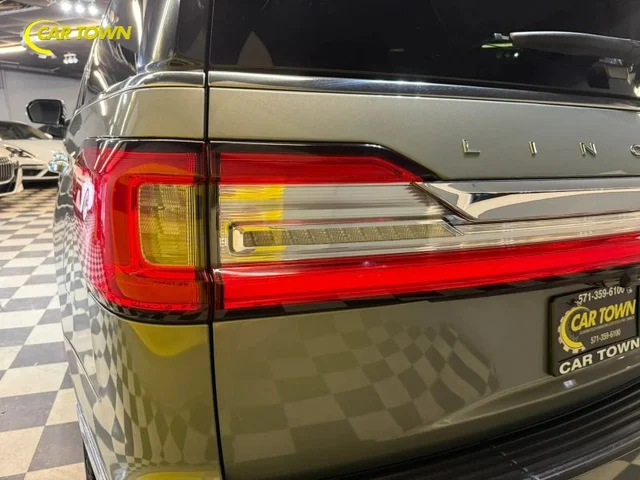 SEMINUEVOS LINCOLN Navigator a Estados en autogozo
