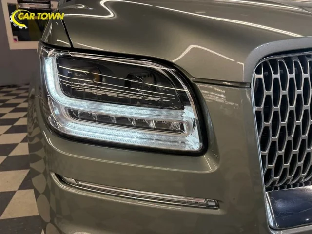 SEMINUEVOS LINCOLN Navigator a Estados en autogozo
