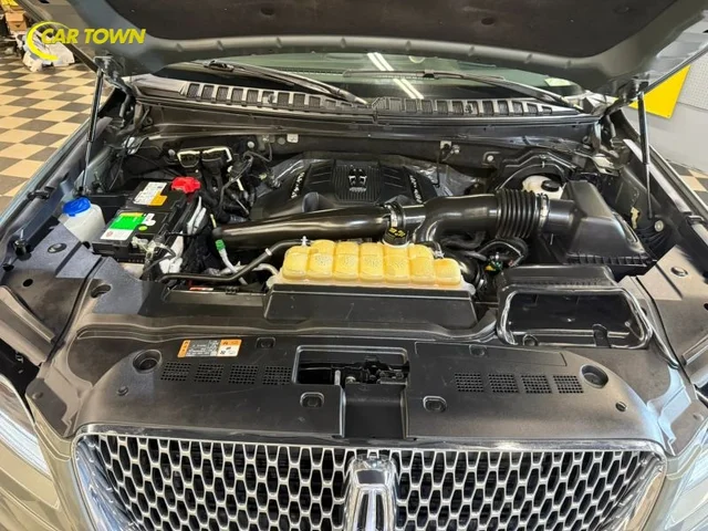 SEMINUEVOS LINCOLN Navigator a Estados en autogozo