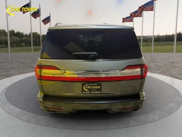 SEMINUEVOS LINCOLN Navigator a Estados en autogozo