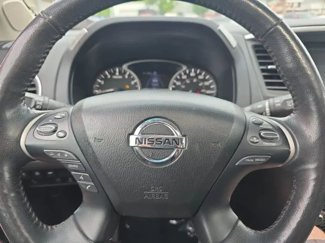 SEMINUEVOS NISSAN Pathfinder a Estados en autogozo