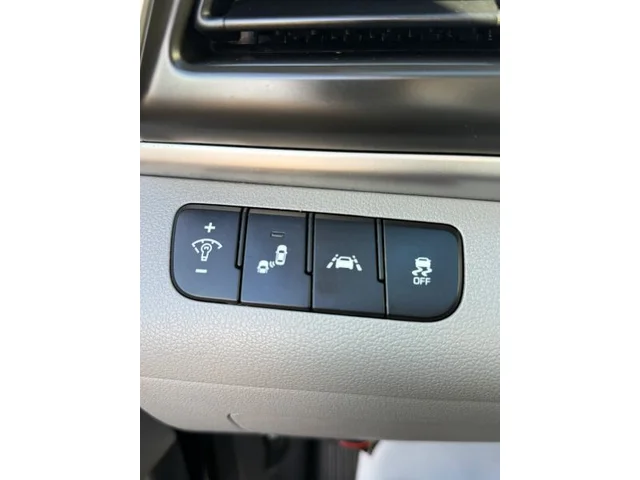SEMINUEVOS HYUNDAI Elantra a Estados en autogozo