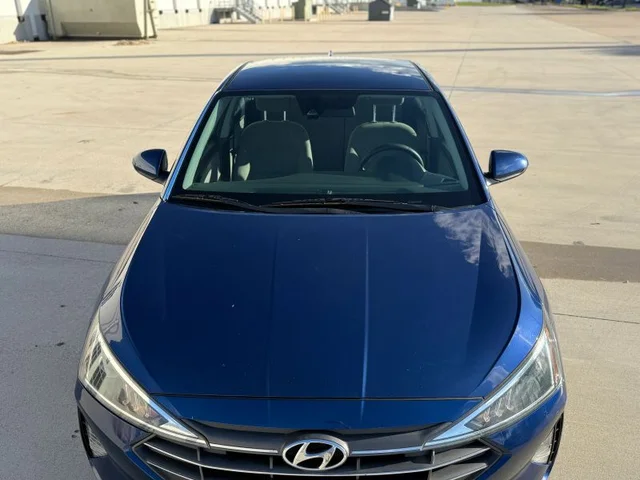 SEMINUEVOS HYUNDAI Elantra a Estados en autogozo